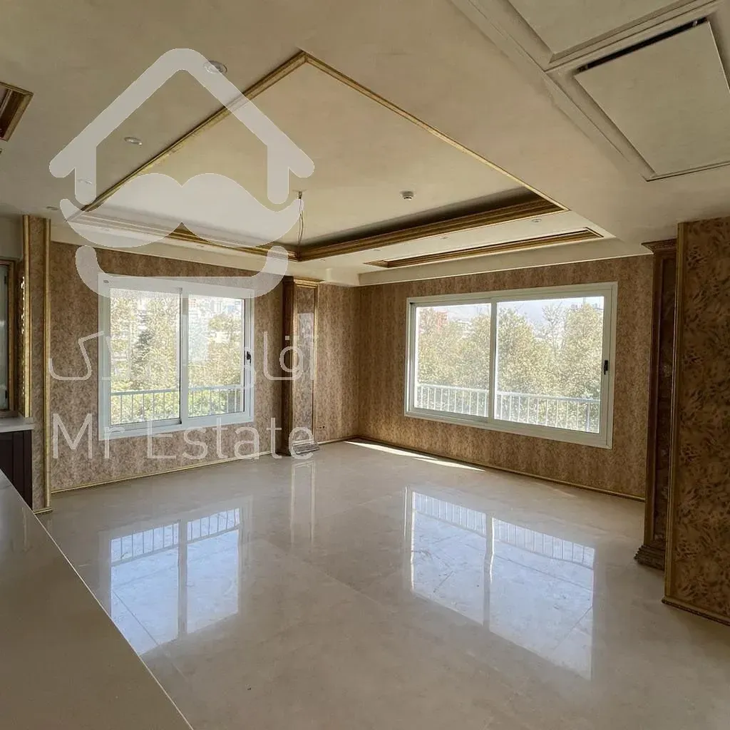 لوکیشن عالی فرمانیه غربی ۴ خواب ۴۰۰ متر