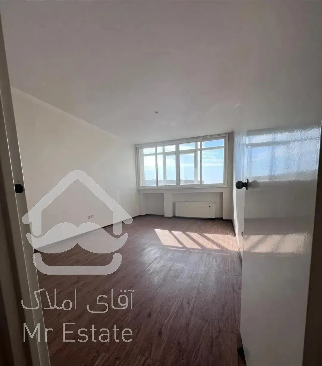 آپارتمان/۳خواب ۱۴۶ متری/تیپ دال ۱ /فازدو