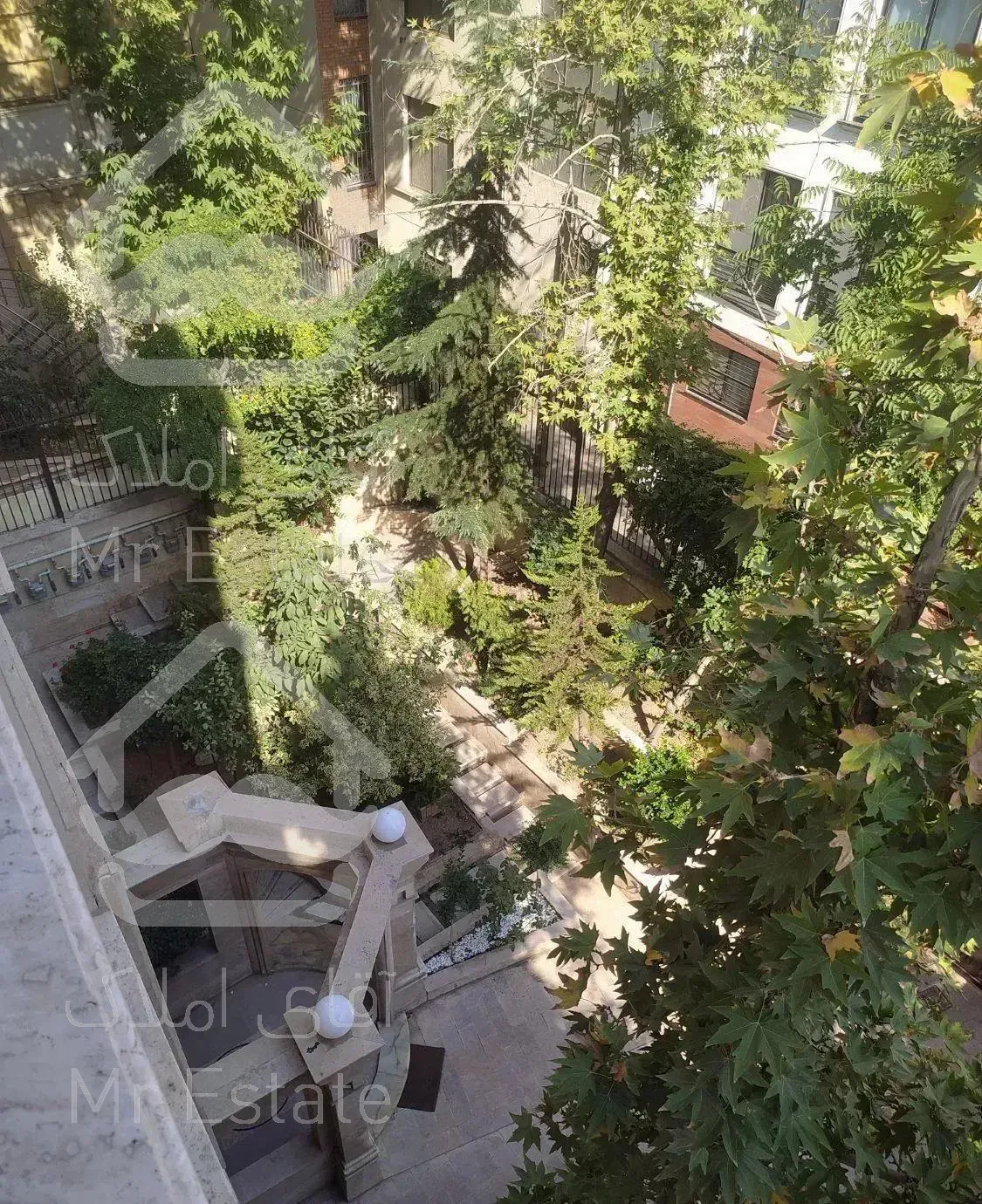 باغ فردوس 150متر 3خواب