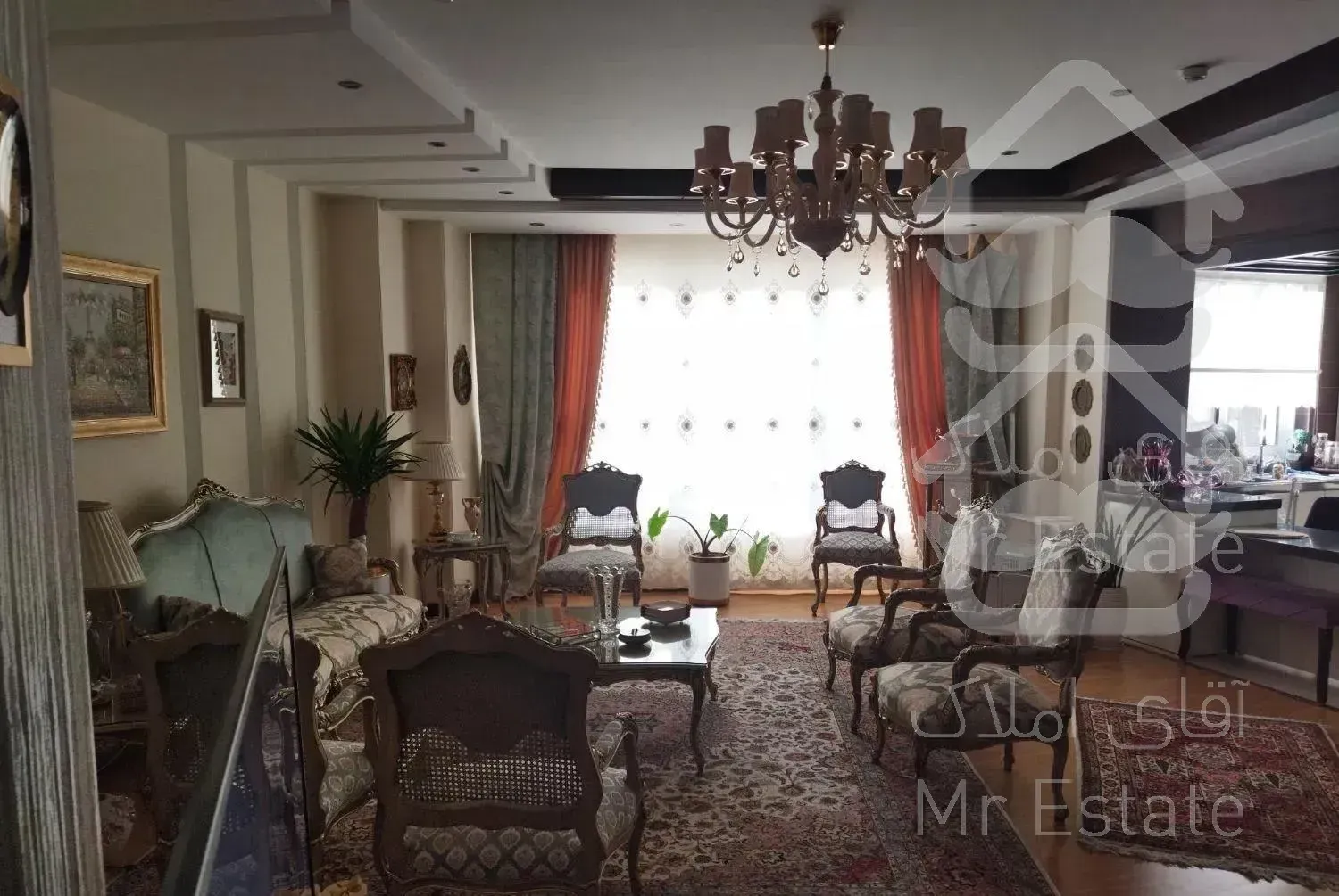 125متر دو خواب  نیاوران