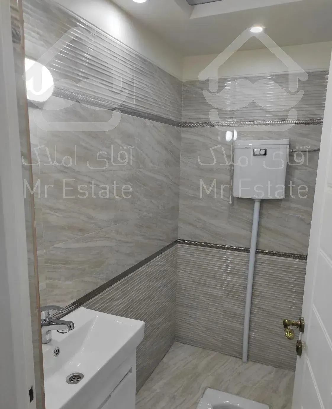 آپارتمان ۱۰۰ متر ۲ خواب نوساز فول