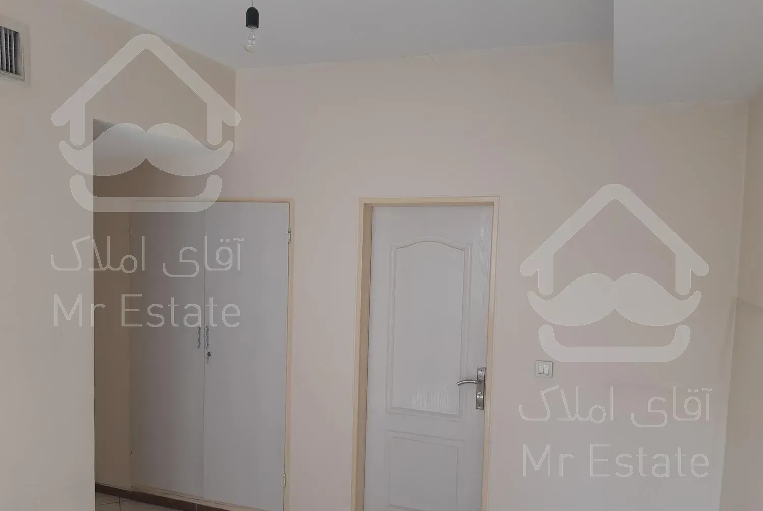 ۷۰ متری. دوخوابه.