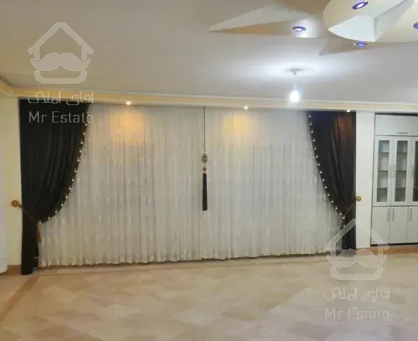 سه خوابه ۲۲۰متر تک واحدی بلوار پرستار