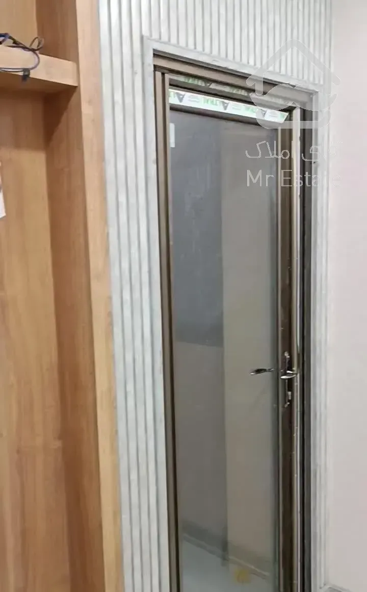 نصب انواع پارکت لگ کفپوش قرنیز دیراکوب سقف کاذب