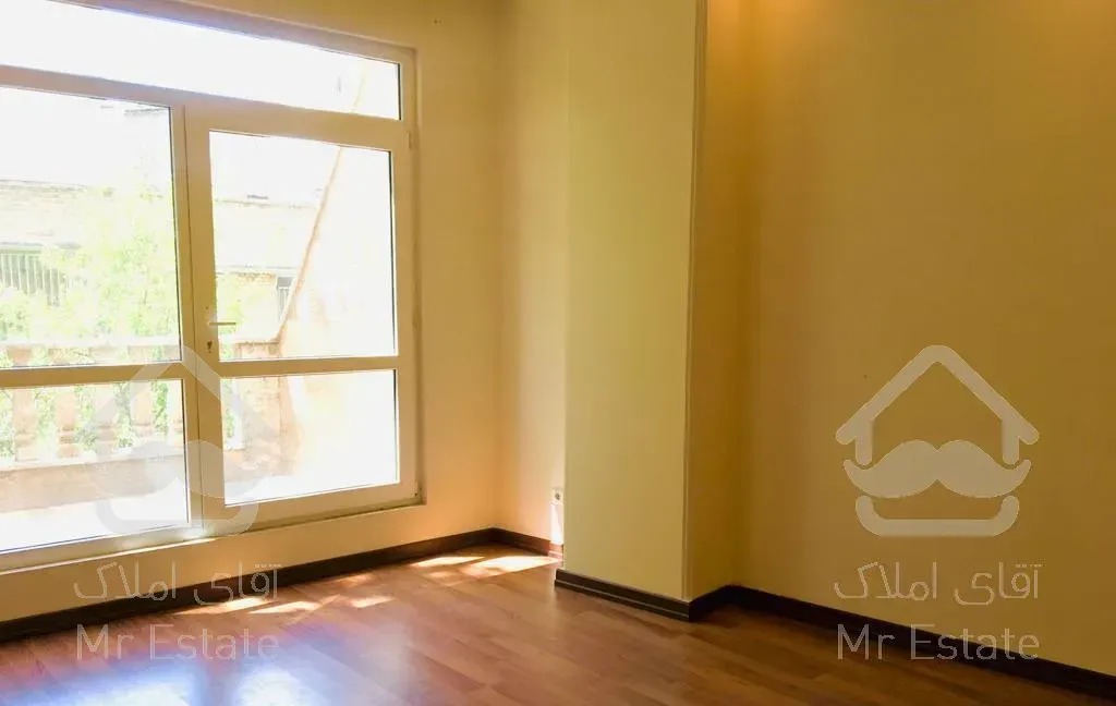 باغ فردوس ۱۶۹متر ۳ خواب