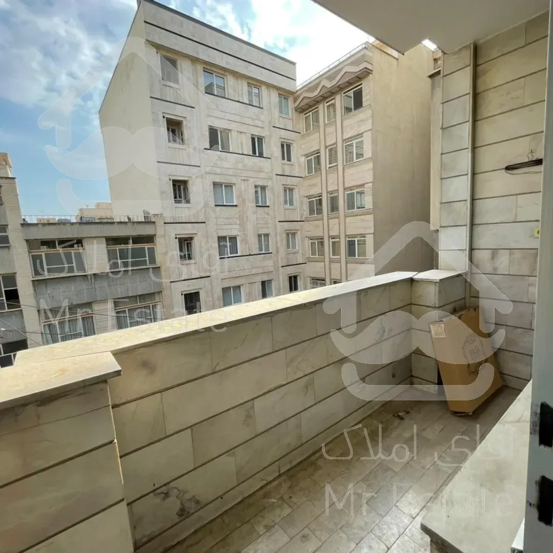 آپارتمان ۸۰ متری ۲ خواب،خوش نقش،لوکیشن عالی، پارکینگ دار