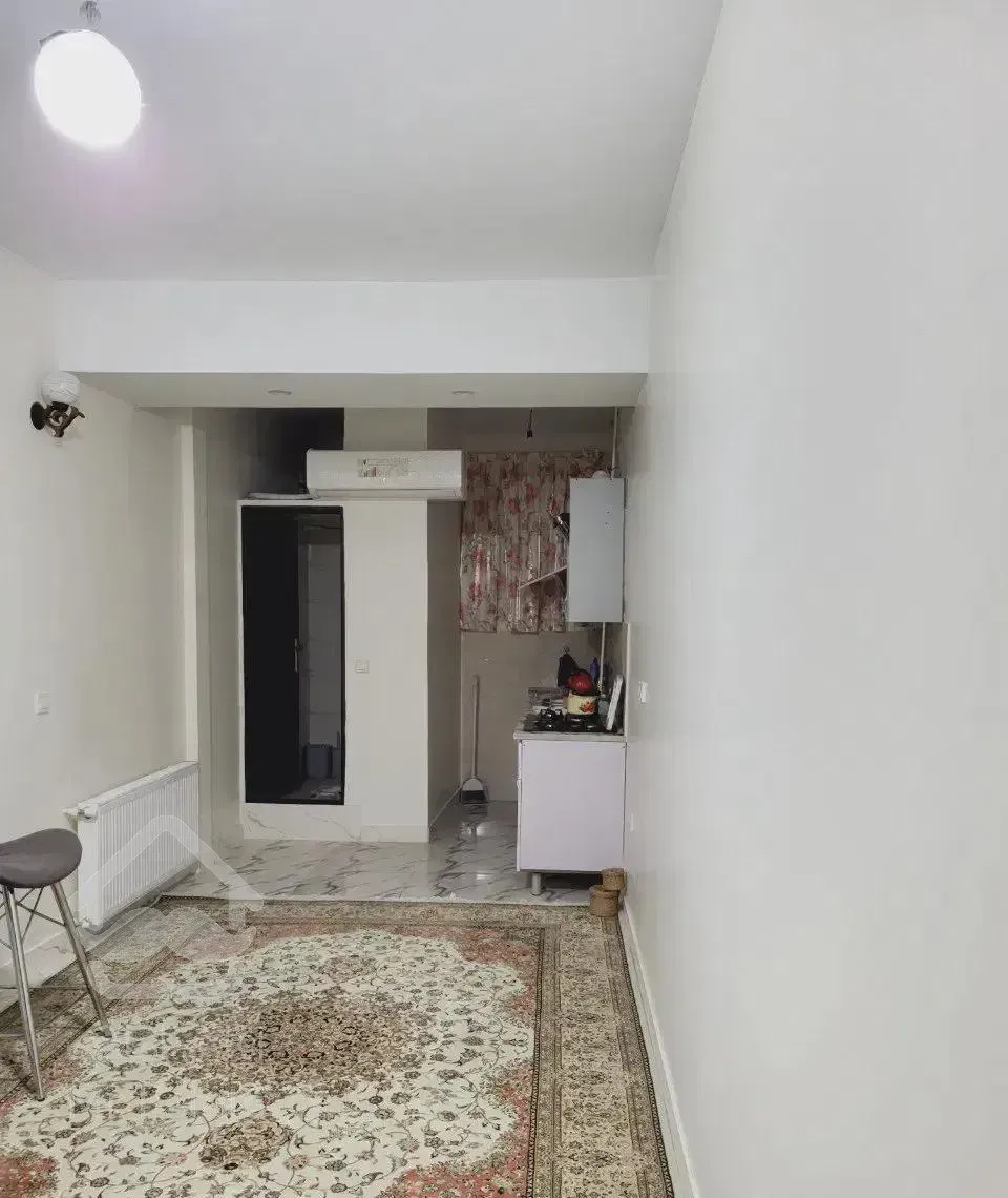 سوییت ۳۰ متری با بالکن