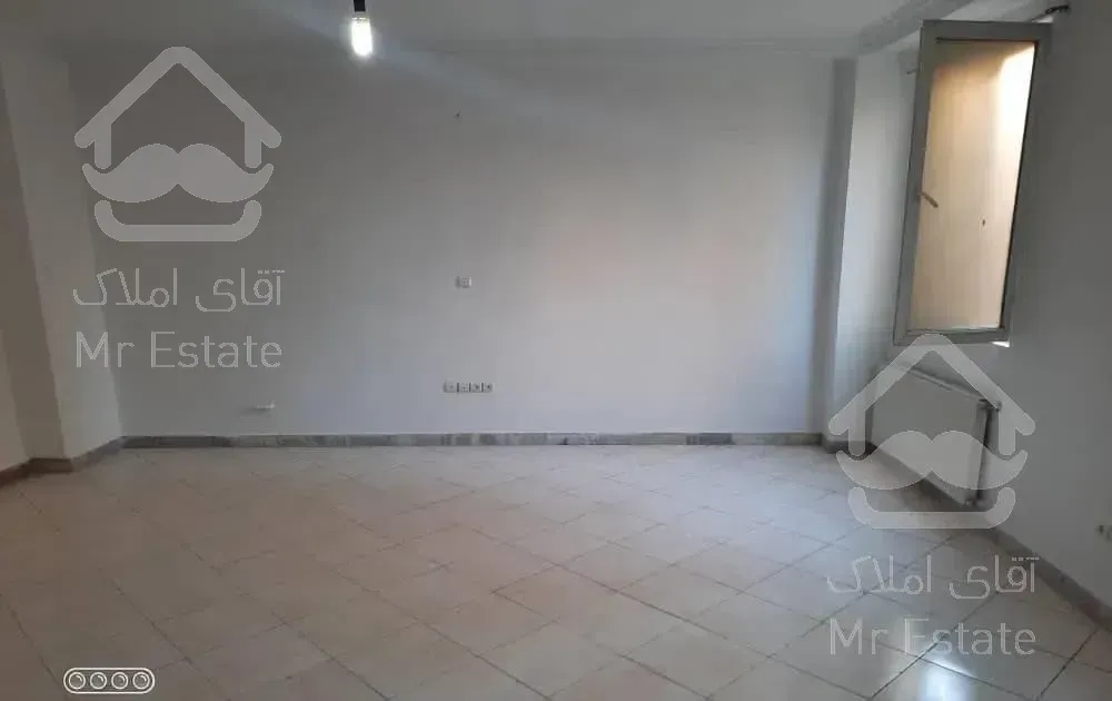 آپارتمان ۸۳ متری دو خوابه