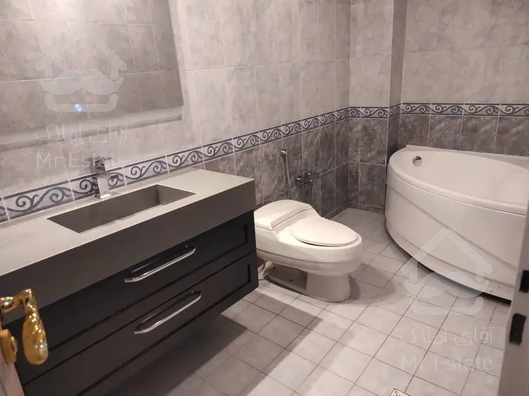 اجاره و رهن آپارتمان زعفرانیه 135  متر اکازيون