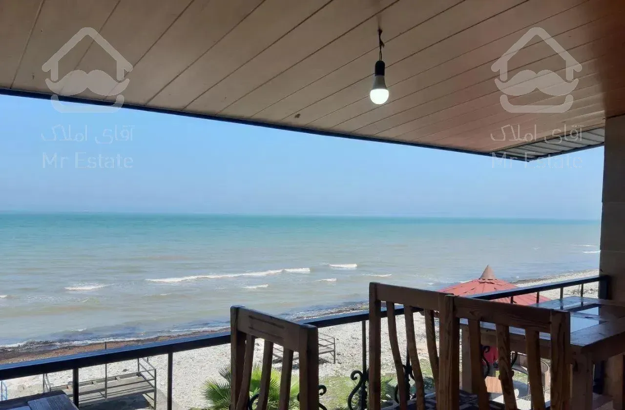 ویلای استخر دار ساحلی با ویوی دریا .