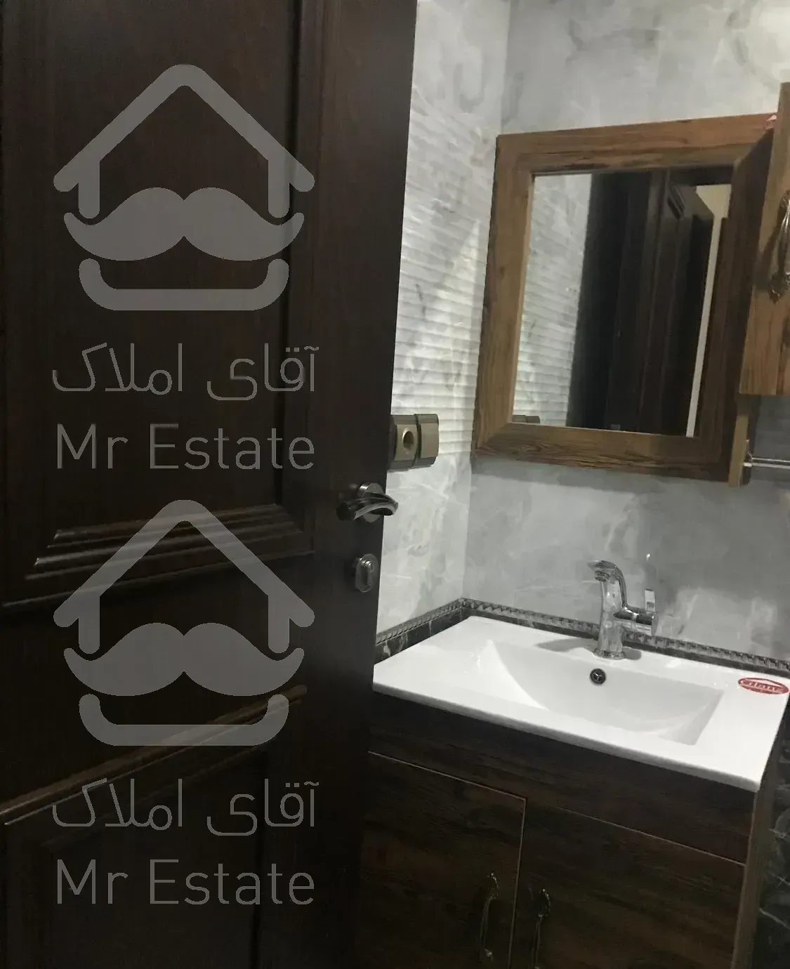 فروش در باغ فردوس/برج باغ/بازسازی/سند