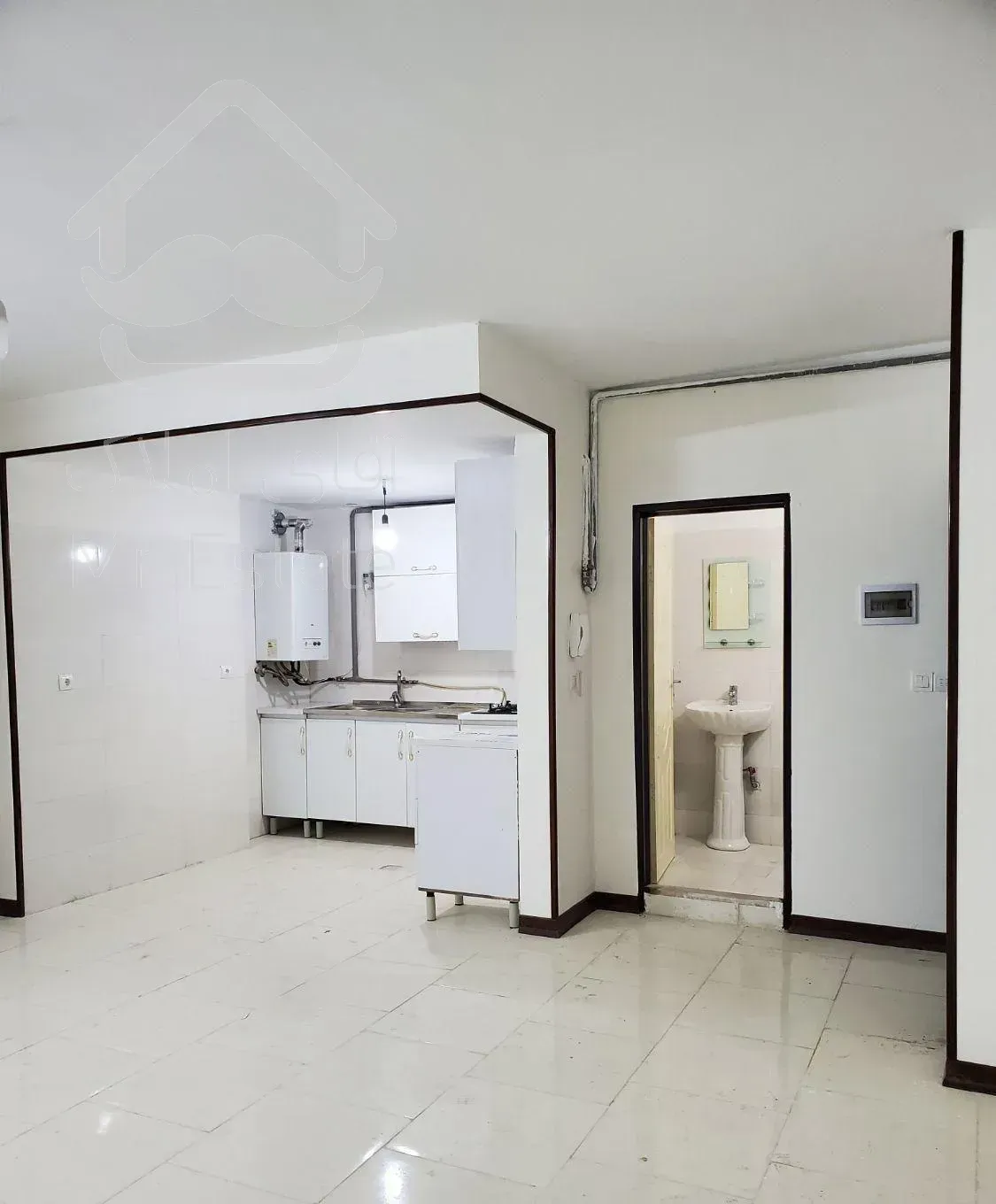 خانه 78متری نوساخت پرند