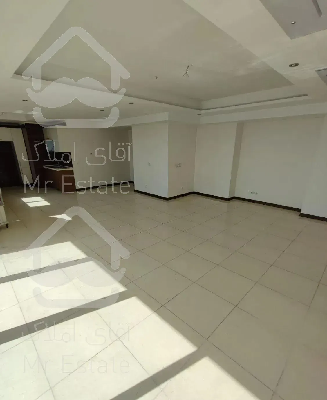 ۱۲۰ متر/کلی نخورده/تخلیه/شخصی/غرق نور