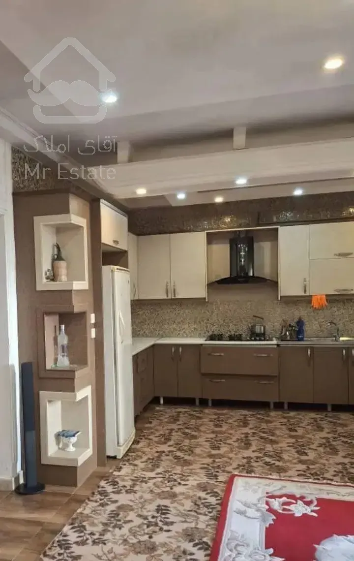 ویلا آپارتمانی/۱۶۰ متری/طبقه اول             گلدشت