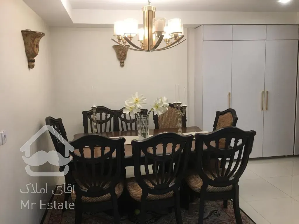 رهن کامل واحد ۲۰۰ متری در برج مهستان