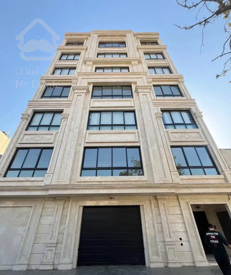 آپارتمان نوساز ۳۳۵متری استاد حامد رضاشهر