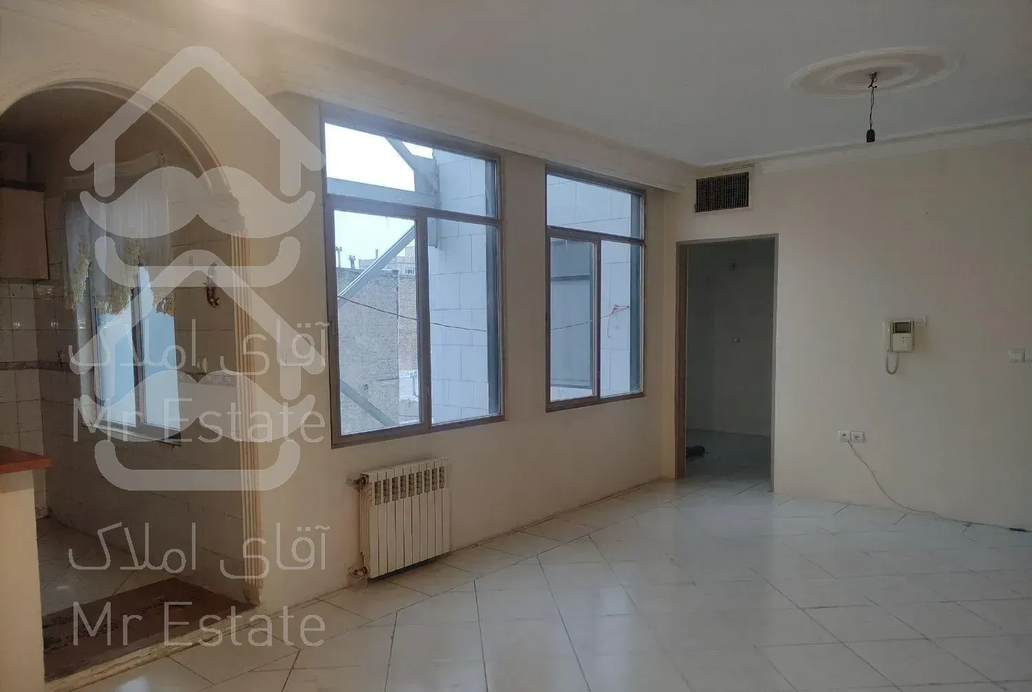 سالن پرده خور/52متری/فول بازسازی