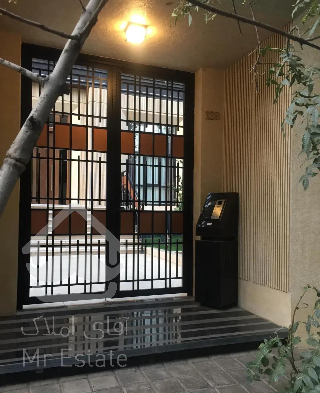 ۱۲۷ متر آپارتمان نوساز کلید نخورده