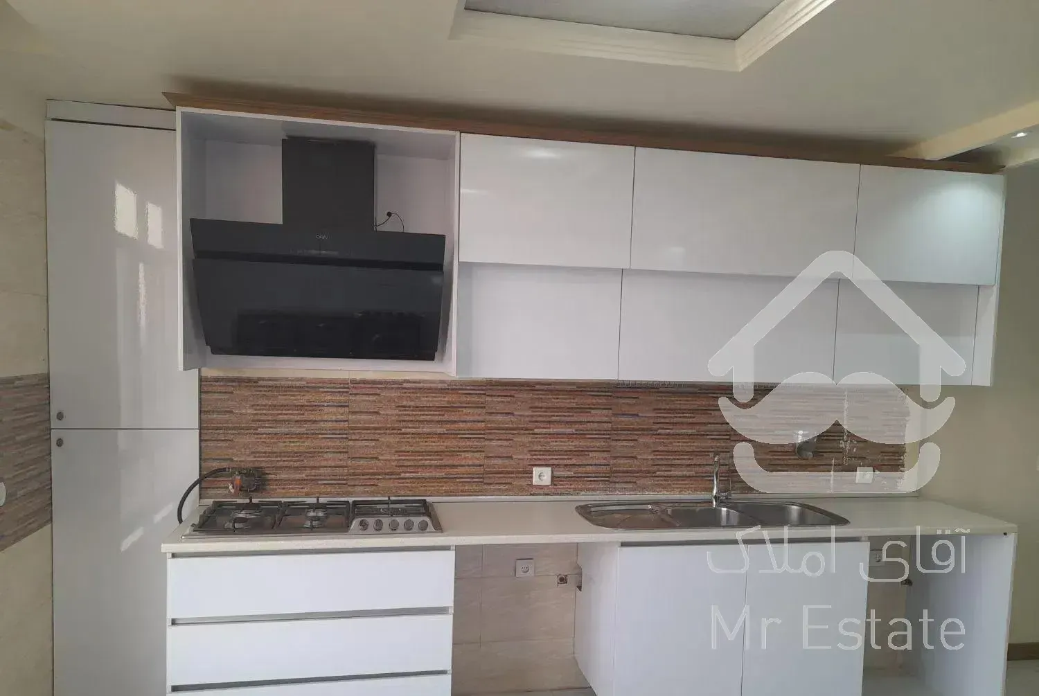 آپارتمان ۱۱۸ متر تکواحدی