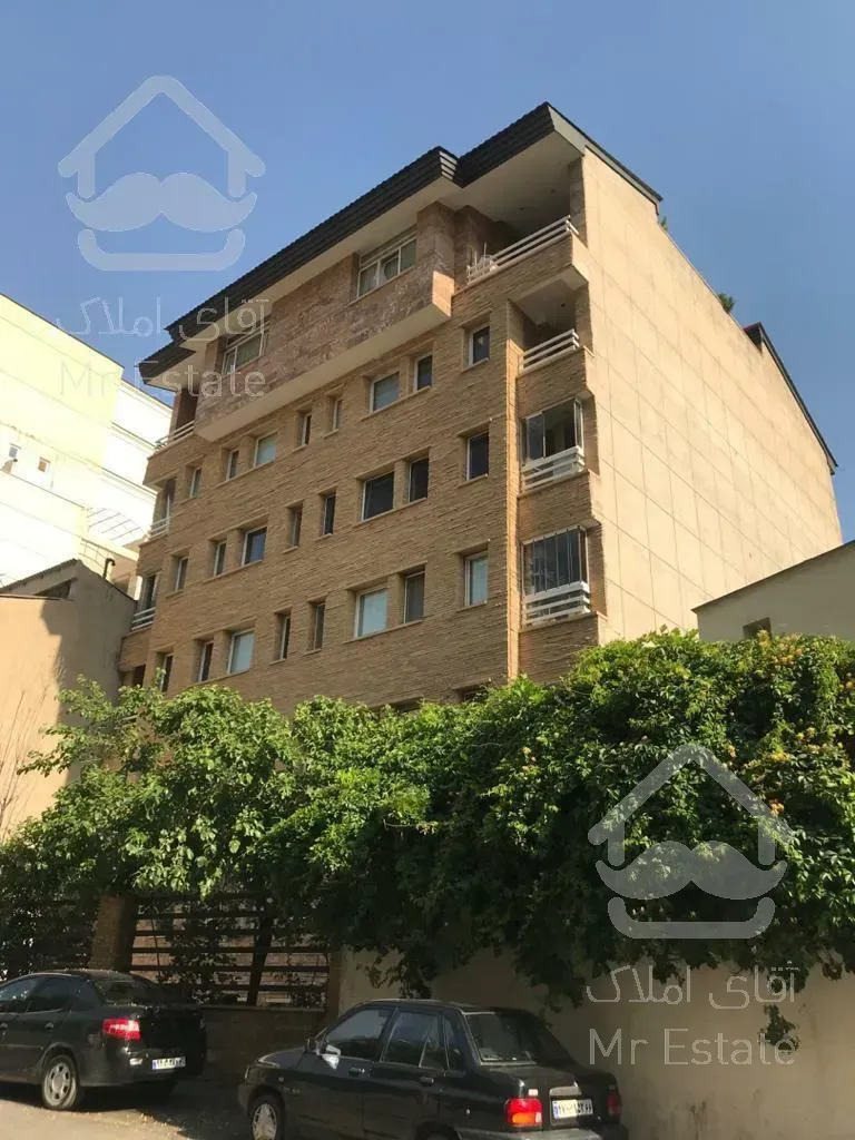 175 متر دربهترین لوکیشن آجودانیه