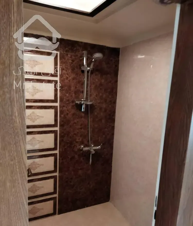 آپارتمان کاملا شیک