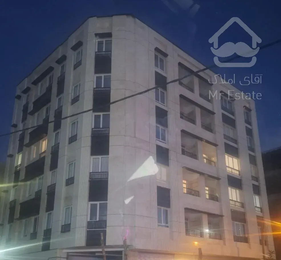 آپارتمان ۸۸ متری دو خواب نوساز در دانشگاه