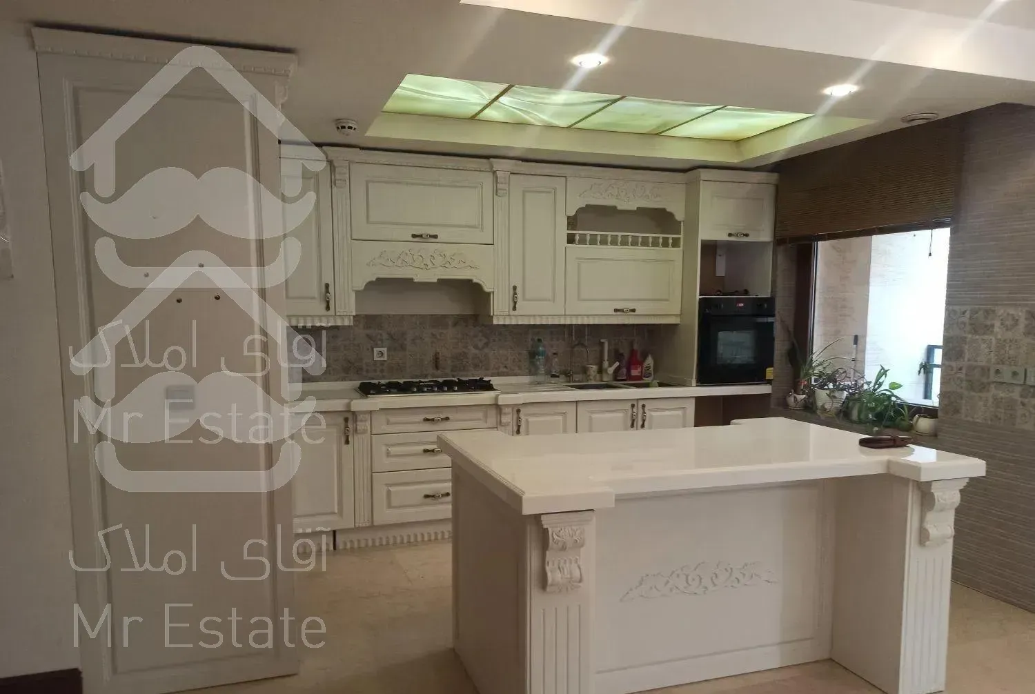 150متر برج باغ حتی مجرد صاحبقرانیه