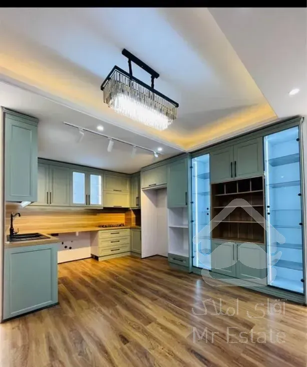 واحد ۸۰ متری/ ۲ خوابه /در آبشار تهران/تهاتر