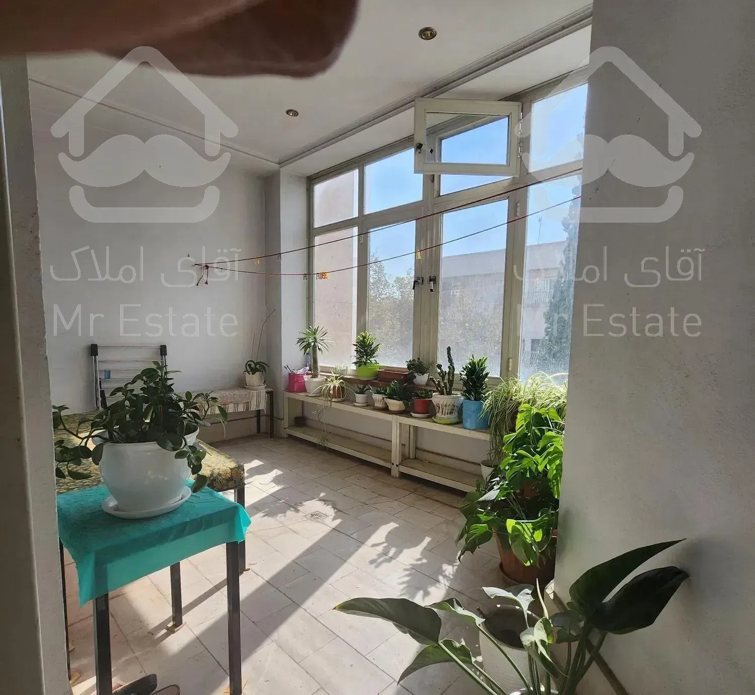 دروس ۲۸۳متر چهار خوابه ۱۴ ساله