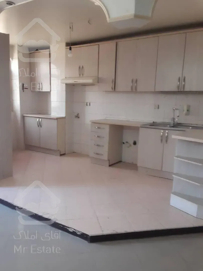 ۹۰ متری شهرک یاس دهکده المپیک