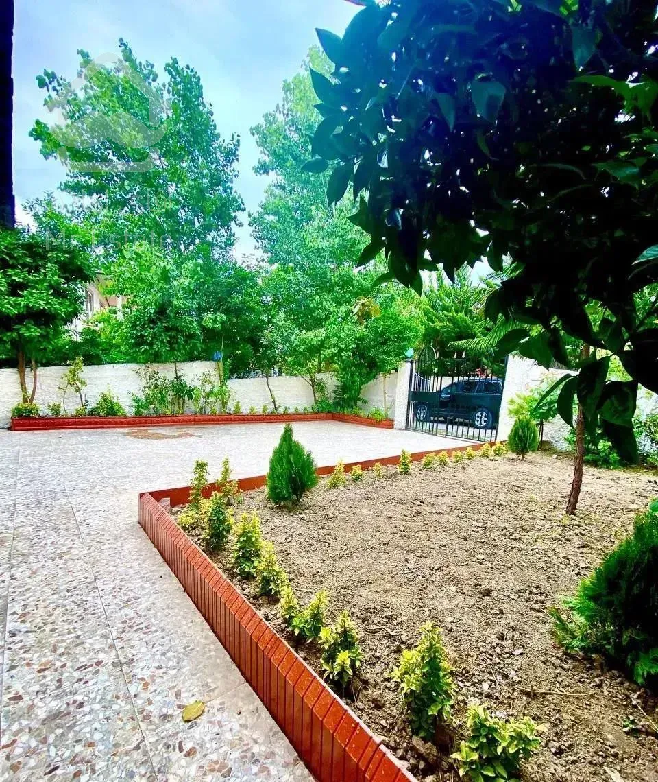 فروش ویلاباغ۲۶۰مترسندتک برگ نزدیک دریا