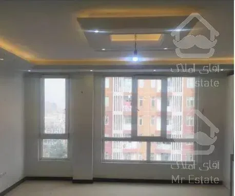 ۱۰۰ متر / ۱۰ساله / فول امکانات / جنت آباد مرکزی