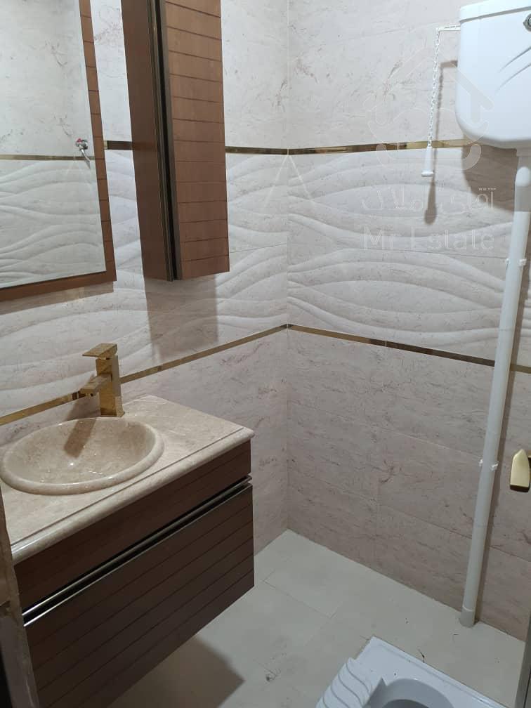 ۱۲۶متر دوخواب ۵ساله رو به افتاب