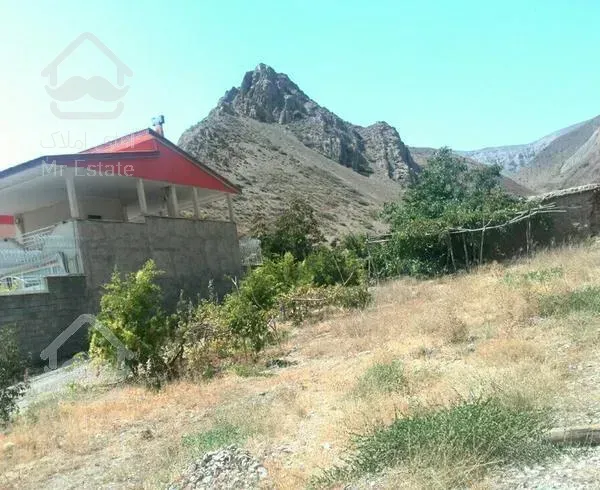 زمین داخل بافت باسند شش دانگ