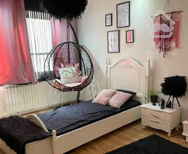 اجاره اپارتمان /۱۱۰ متری دو خواب/ صادقیه (فردوس)