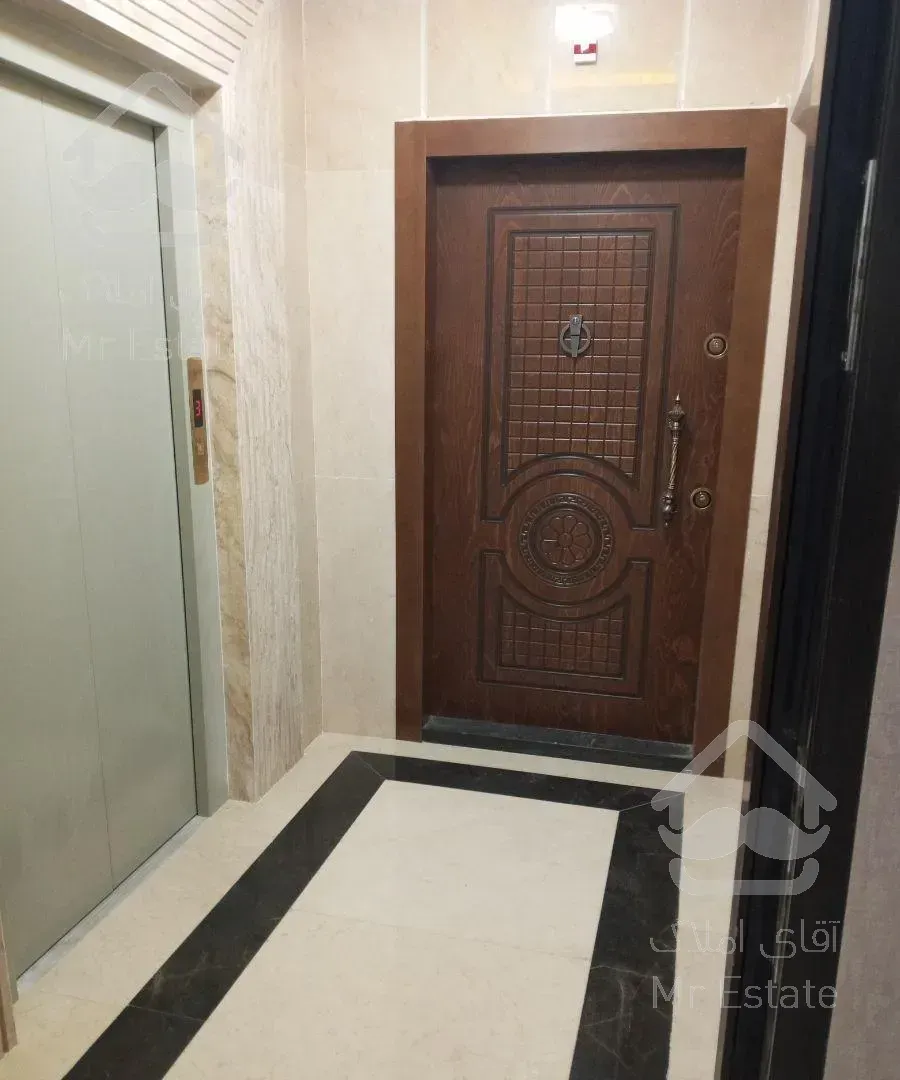 شهرآرا روبروی پارک ۹۵متر نوساز فول امکانات