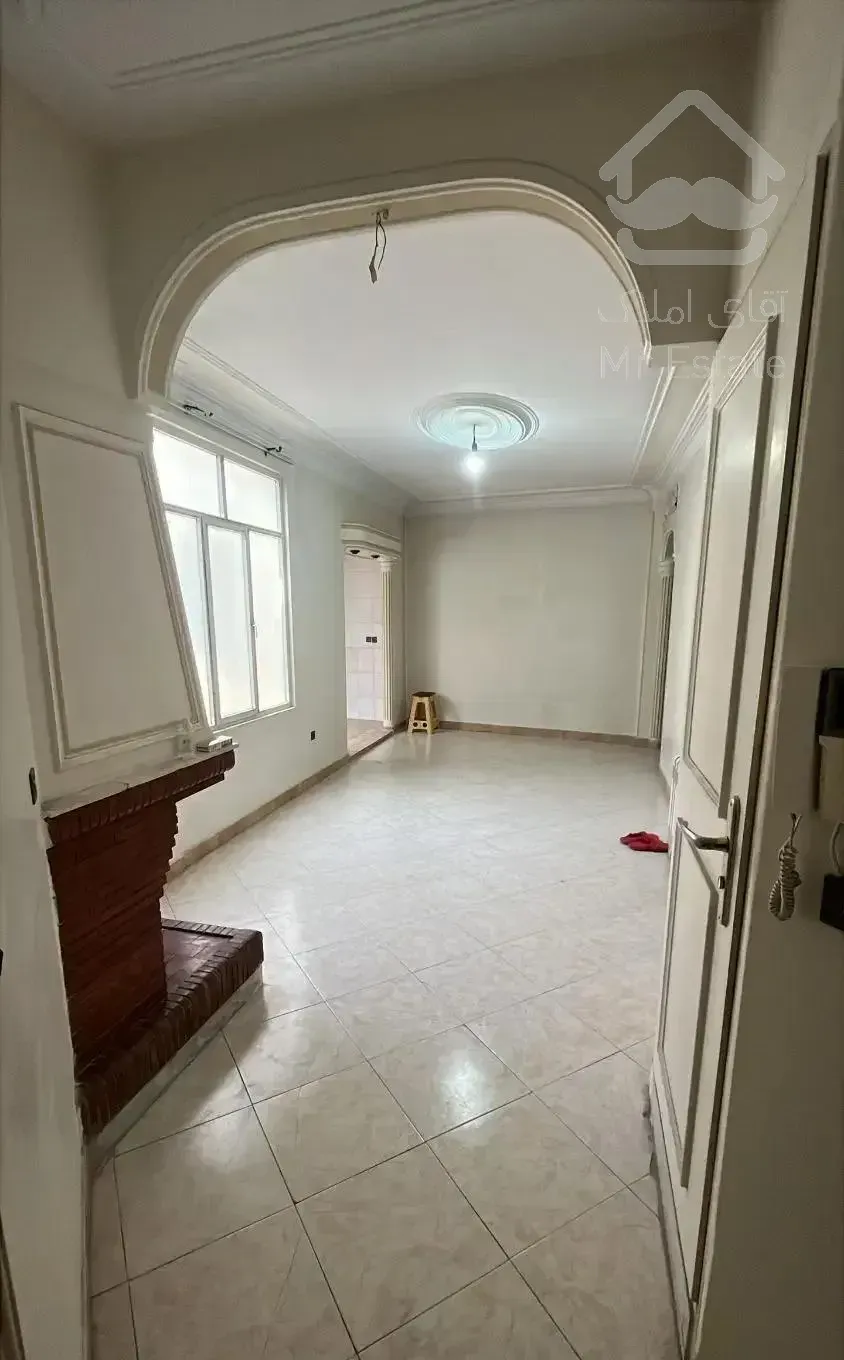 2 خواب* با پارکینگ آسانسور انباری * دانشگاه جمهوری