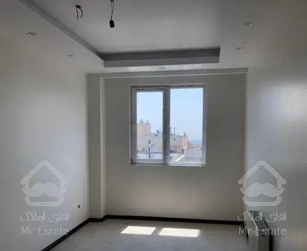 ۱۱۲ متر ، نوساز کلیدنخورده ، فلکه اول صادقیه