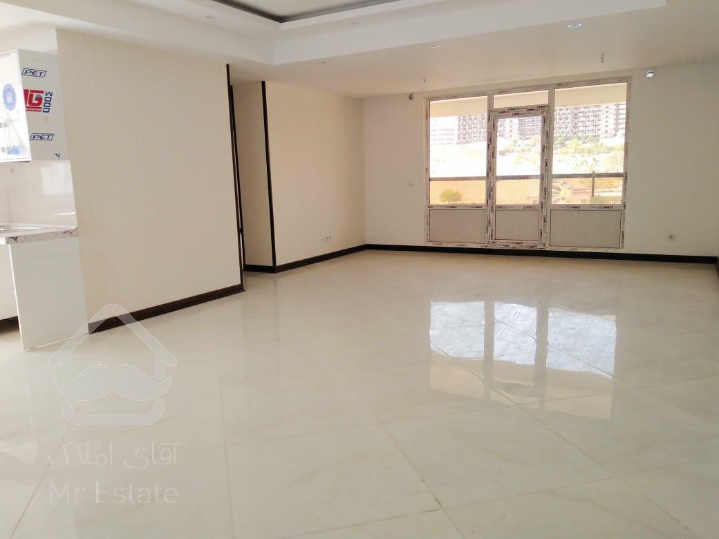 115متر/برج باغ مجلل پونک/رو به جنوب/مناسب سرمایه گذاری و سکونت