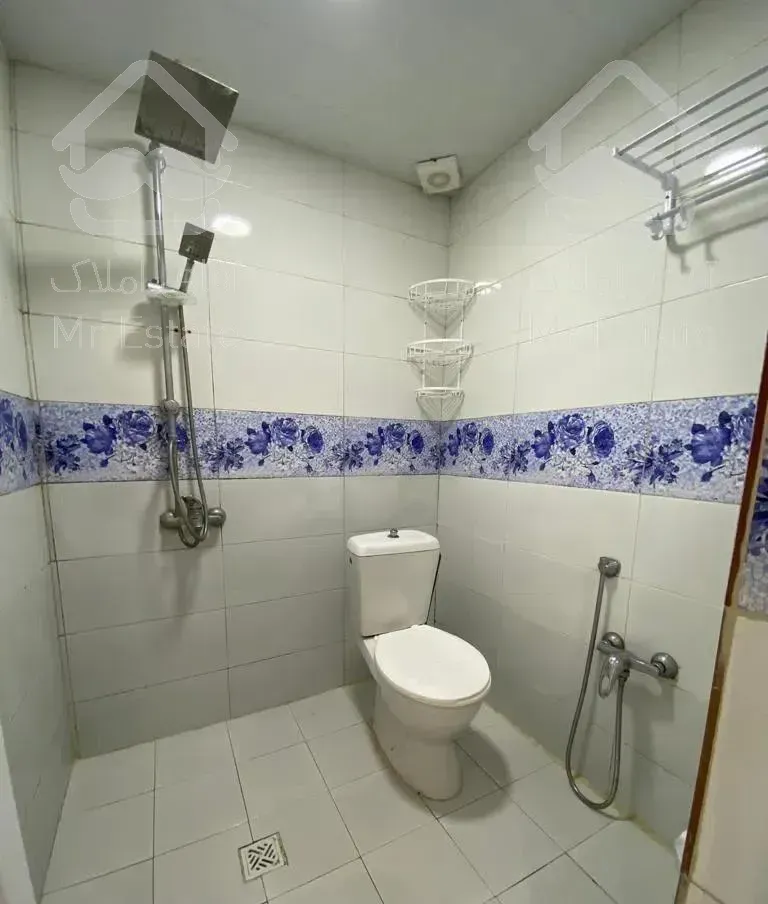 ویلایی استخردار نوساز بدون واسطه