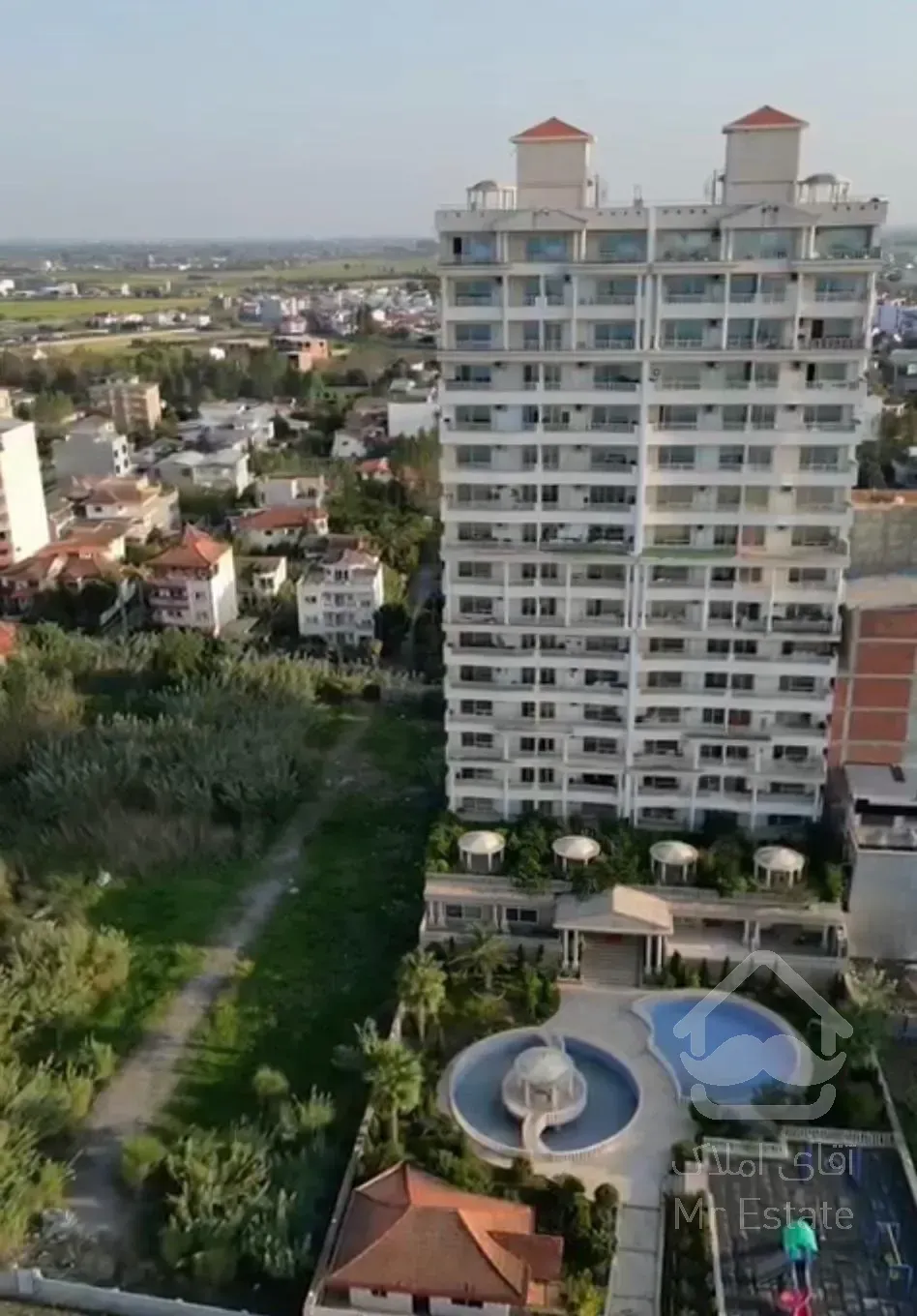 برج ققنوس تهاتر با گیلان