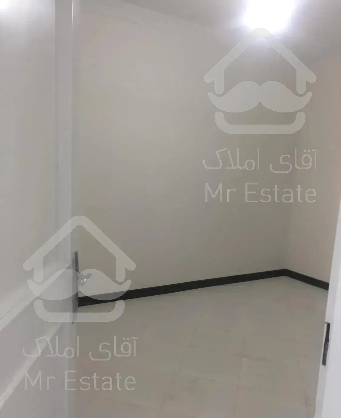 فرحزاد ۸۵ متر ۲ خواب ۱۱ ساله فول بازسازی