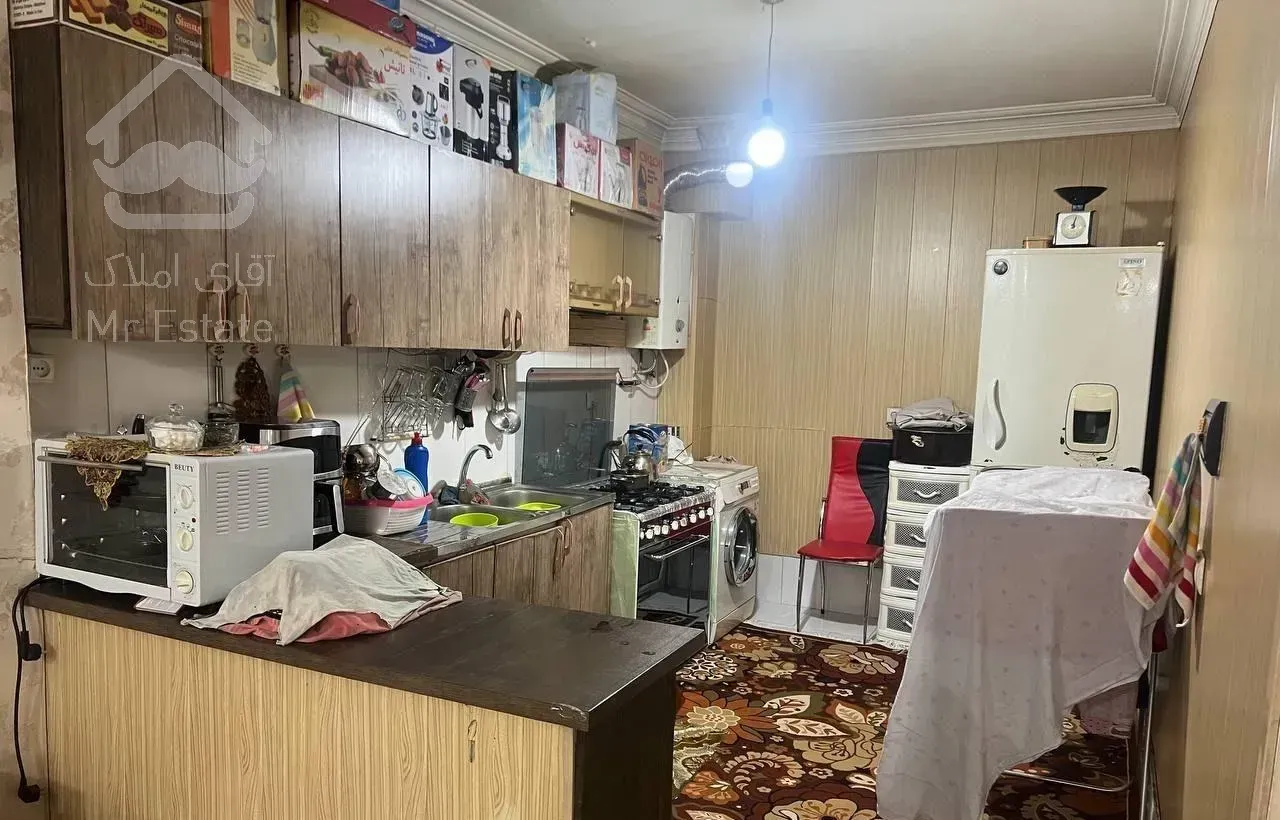 آپارتمان ۷۰متری طبقه اول تمیز و حاشیه