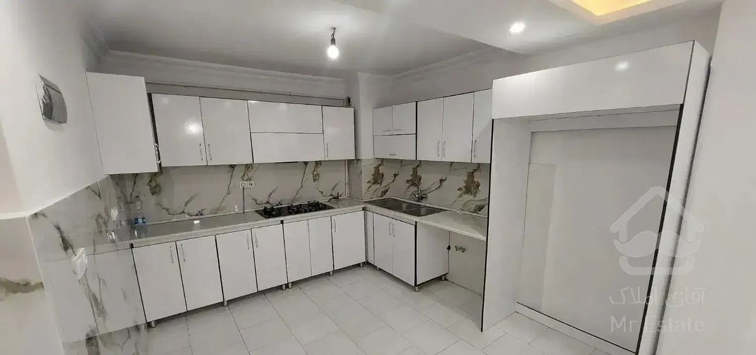 آپارتمان 93متری،شمسی پور،بازسازی شده