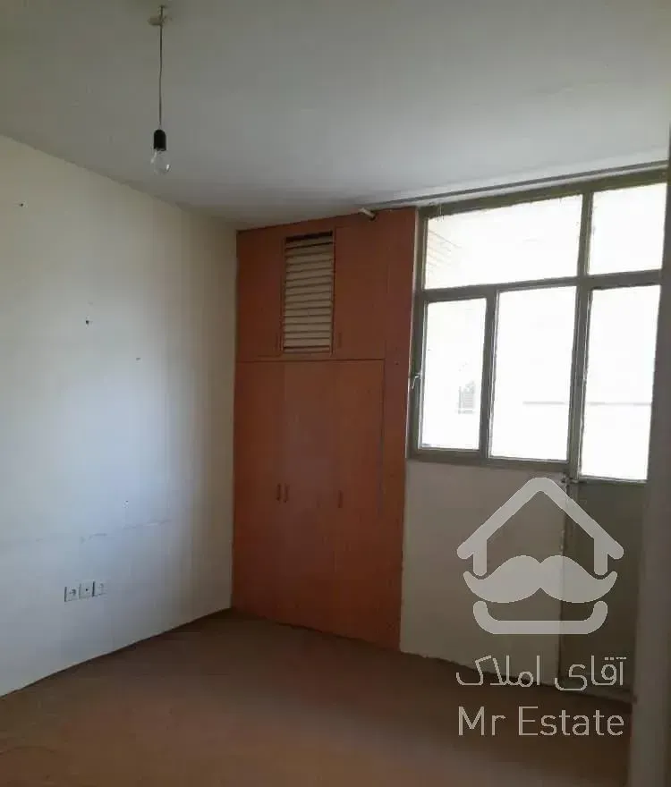 واحد۹۰ متری حجاب ۸۷ طبقه دوم تخلیه