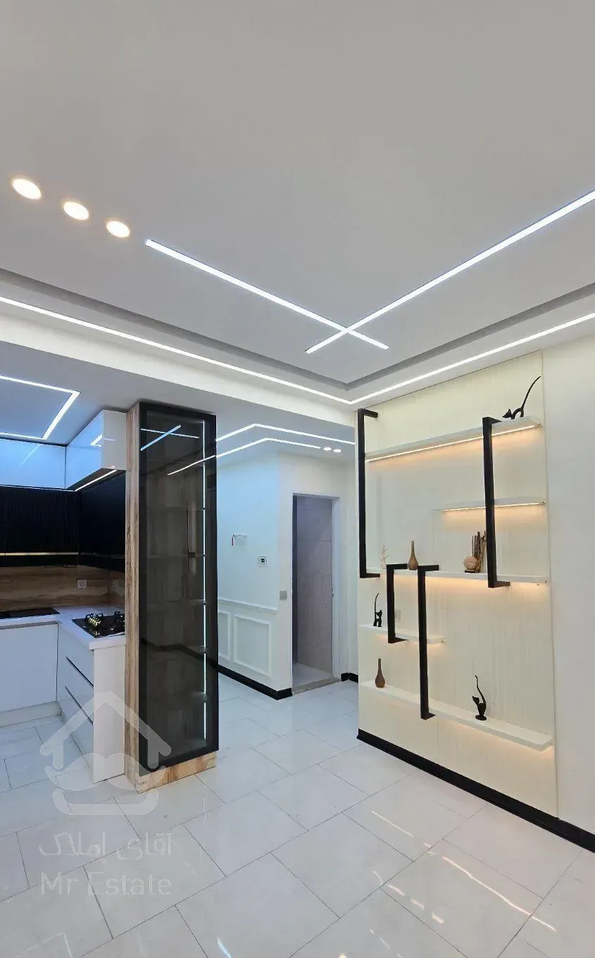 ۵۵ متری ۱ خواب سند تکبرگ پارکینگ سندی