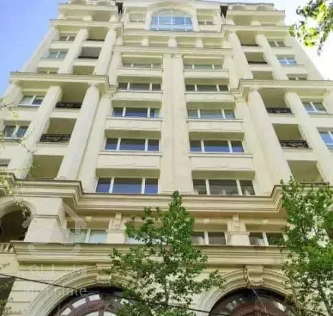 ۱۱۰ متر/۲ پارکینگ/خطی رو به آفتاب (فردوس غرب)