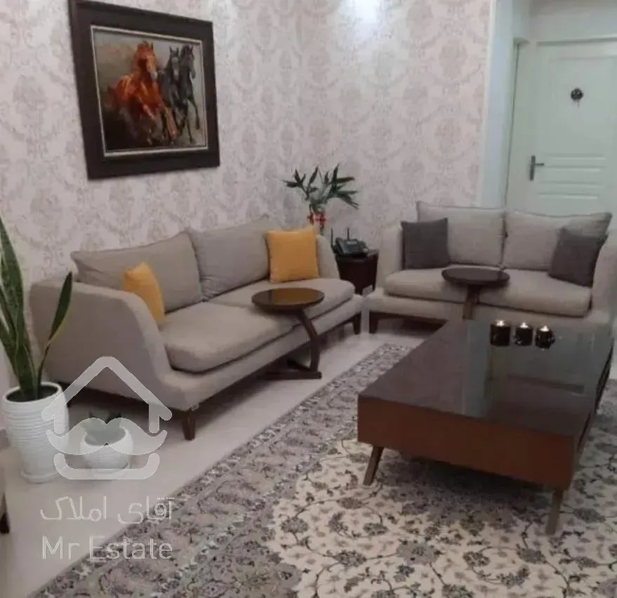 اندرزگو ۱۲۰ متر ۲ خواب نورگیرمستقیم  سالن پرده خور