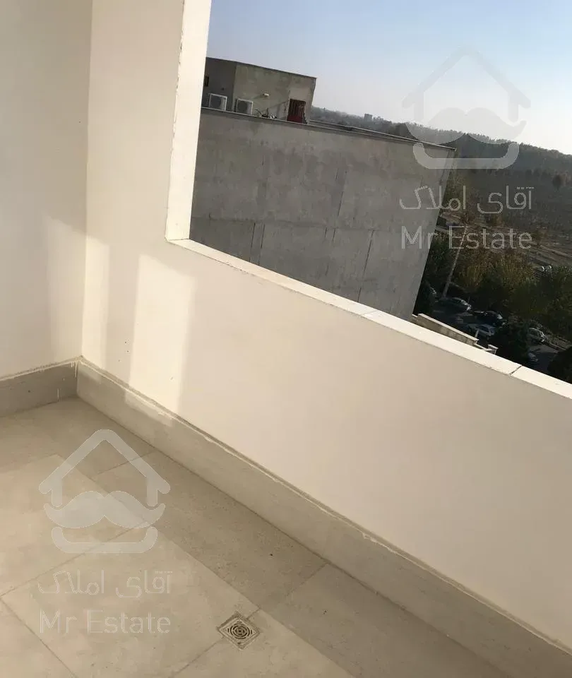 آپارتمان ۱۱۵ متری ویو باغ سیب مهرشهر