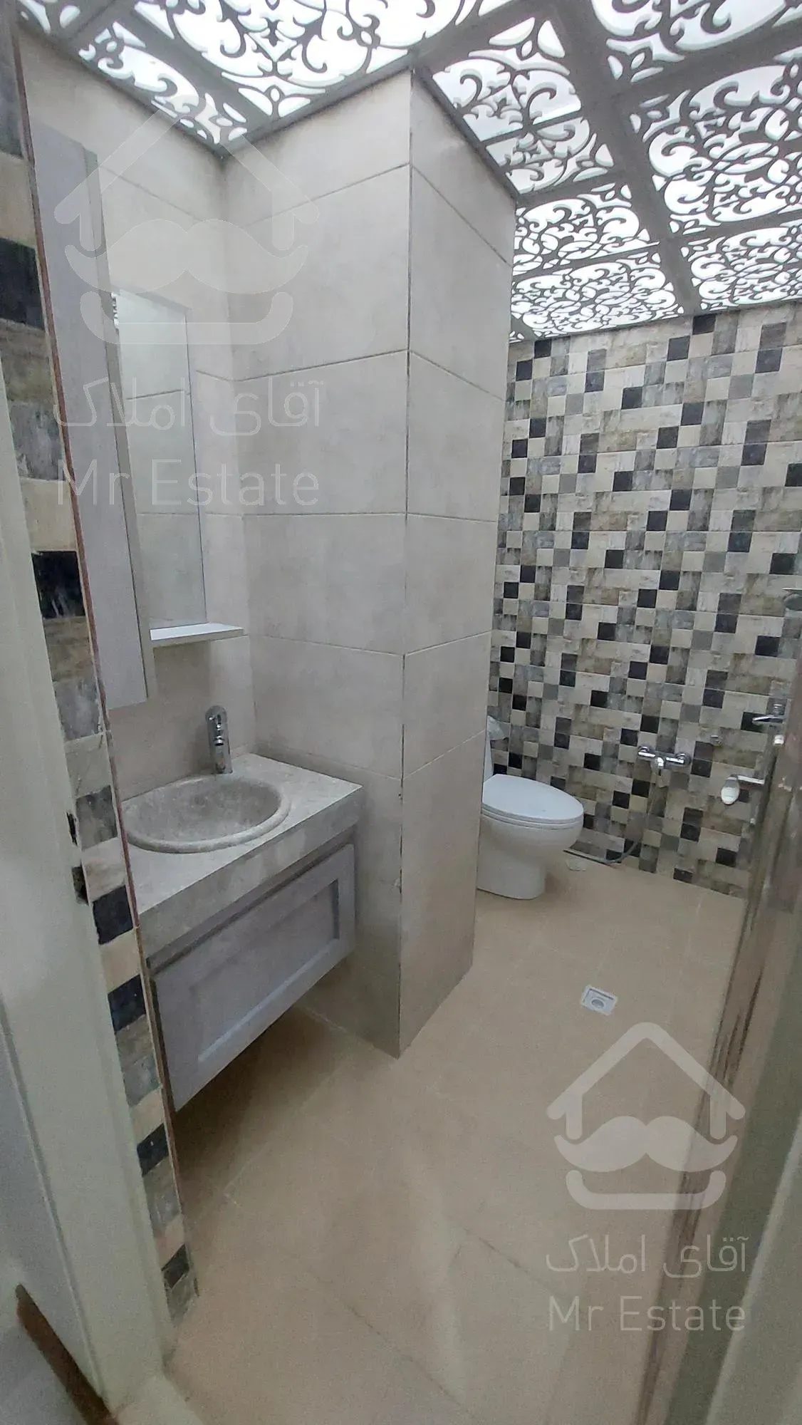 ۱۱۱ متری ارکیده ۱۱ با ویو کارت پستالی